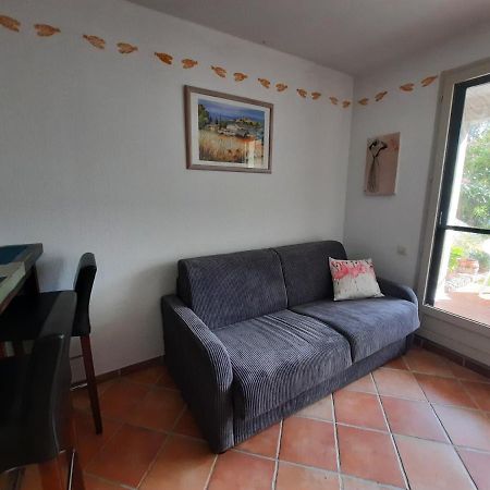 Petit Appartement Aux Stes Maries De La Mer Сен Мари де ла Мер Екстериор снимка