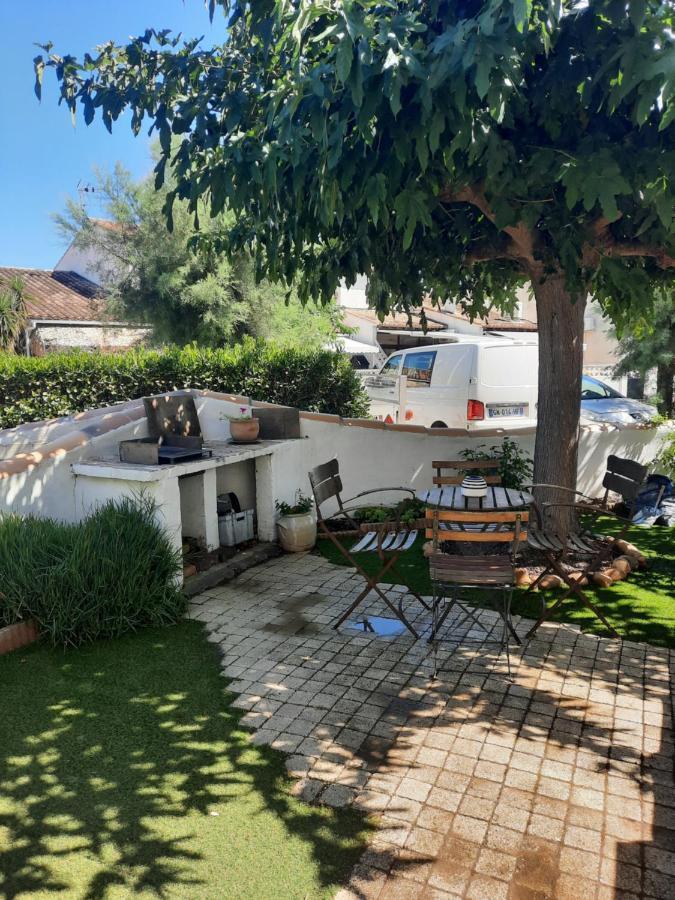 Petit Appartement Aux Stes Maries De La Mer Сен Мари де ла Мер Екстериор снимка
