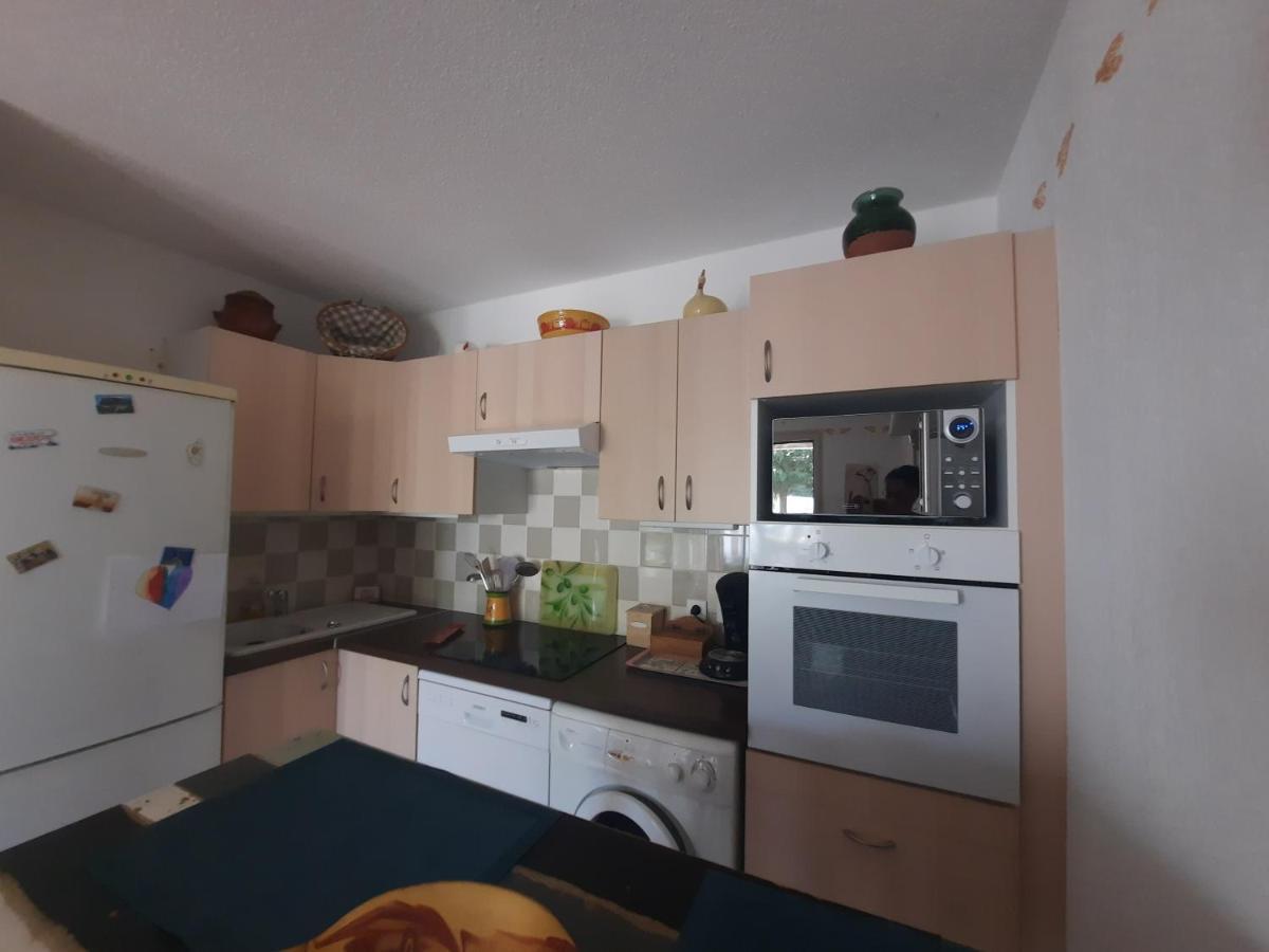 Petit Appartement Aux Stes Maries De La Mer Сен Мари де ла Мер Екстериор снимка